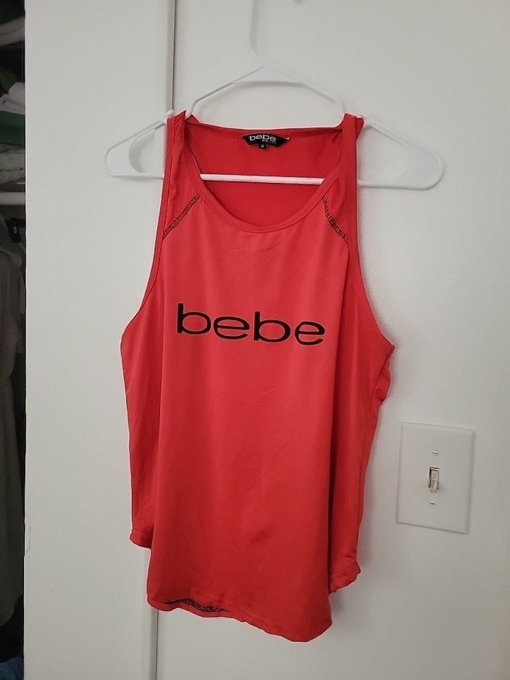 bebe sport Shirt Red Racerback Tank Top M Lightweight Round Neck Sleeveless